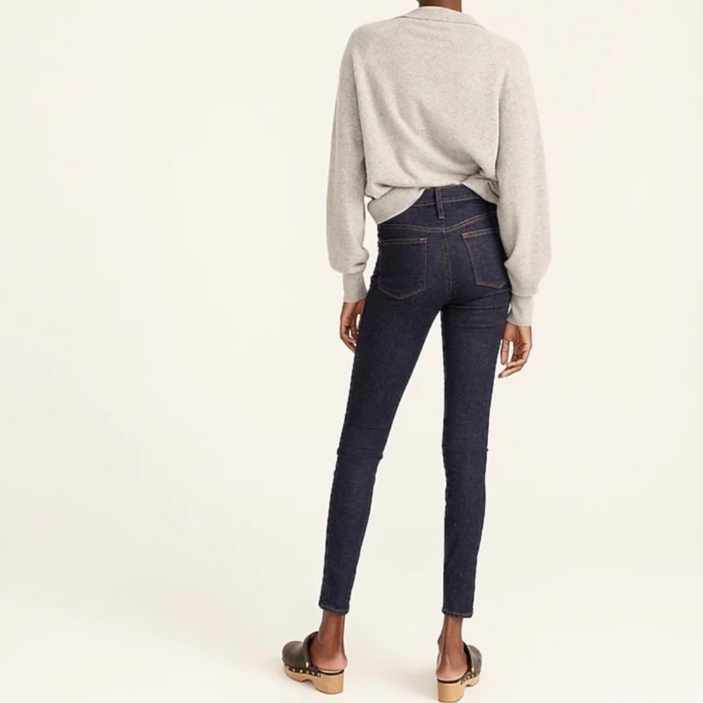 J. Crew 9" Mid-Rise Toothpick Jean Classic Rinse Wash Item H2876 Size 26 - Picture 3 of 13